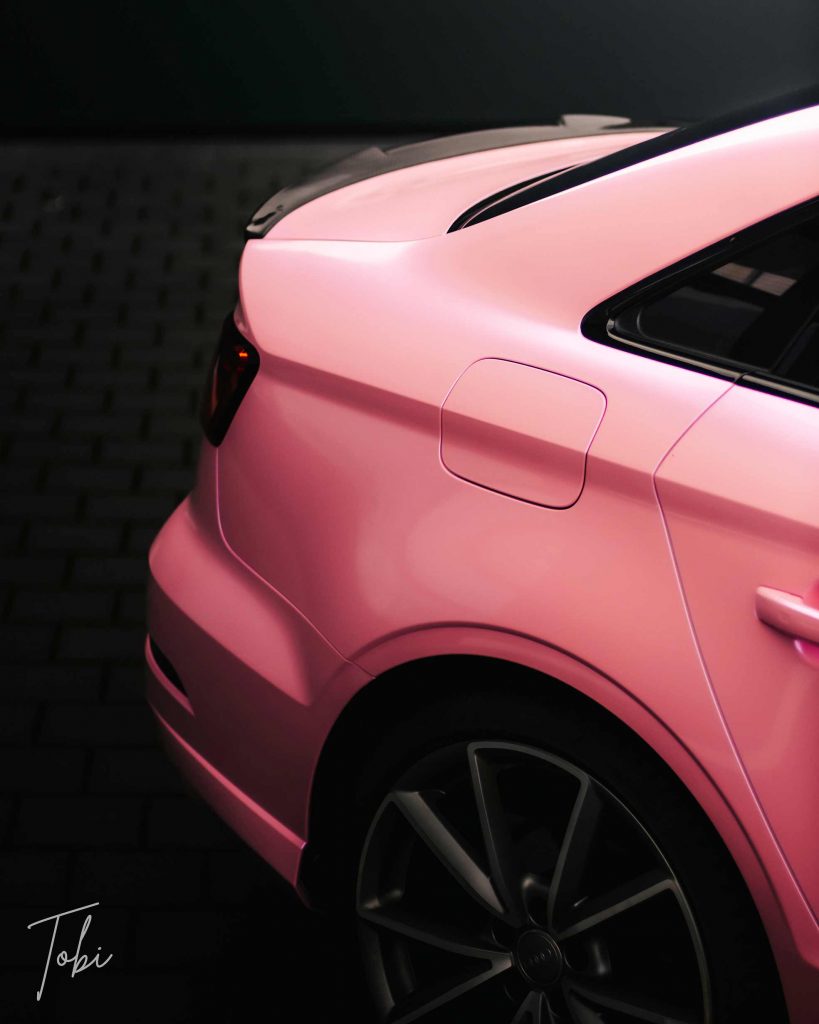 Pink Cadillac foliert auf Audi A3