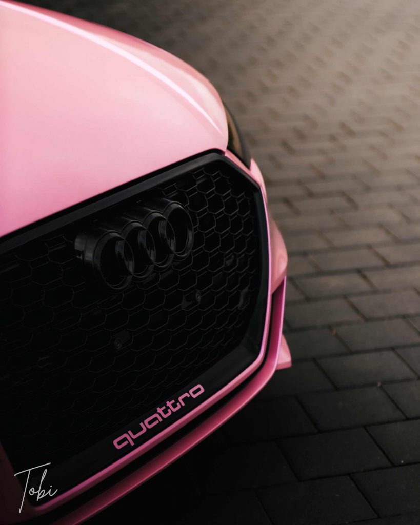 Pink Cadillac foliert auf Audi A3