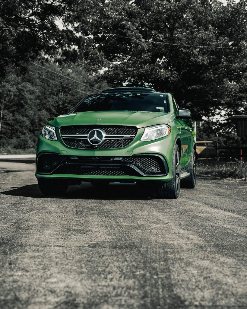 Mercedes foliert mit Commando Green