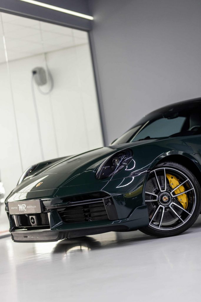 British Racing Green foliert auf Porsche