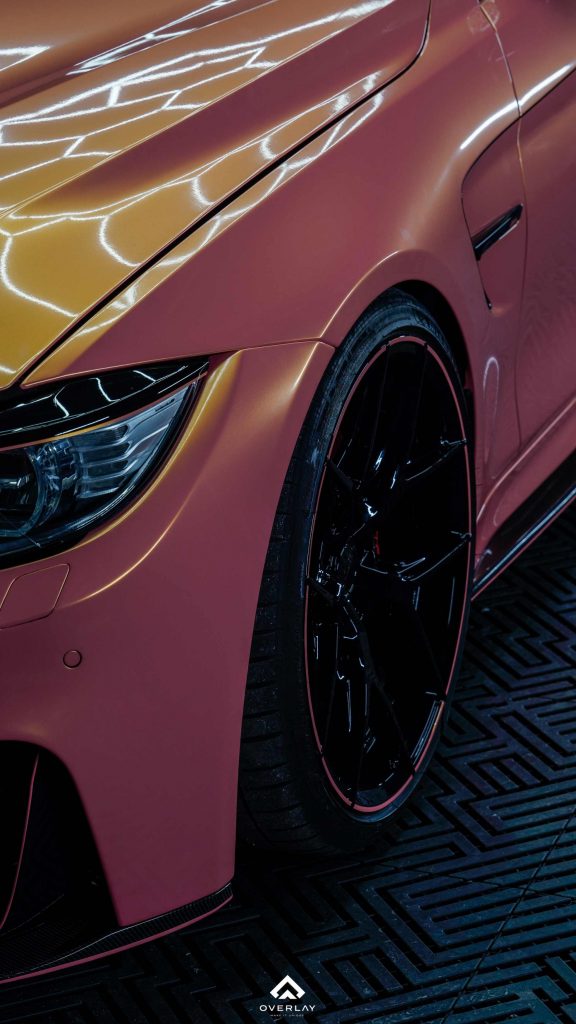 Car Wrapping Farbe Perfect Peach foliert auf BMW