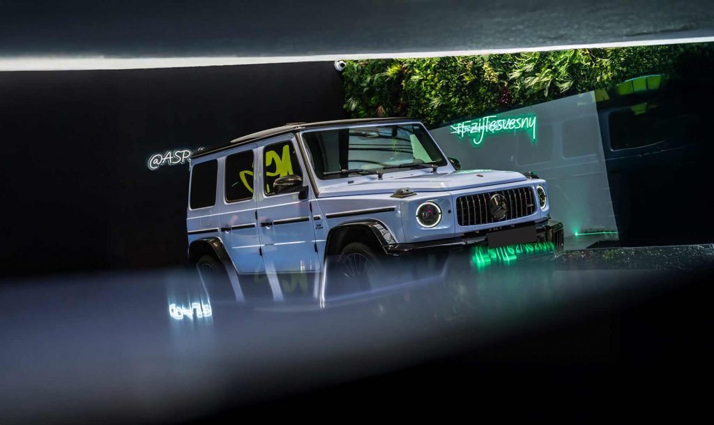 Mercedes foliert mit der Car Wrapping Farbe Arctic Paradise