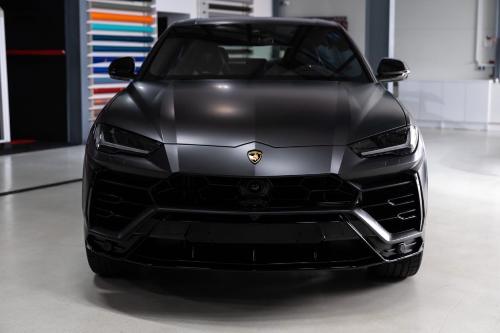 Lamborghini mit Folierung Obsidian Black