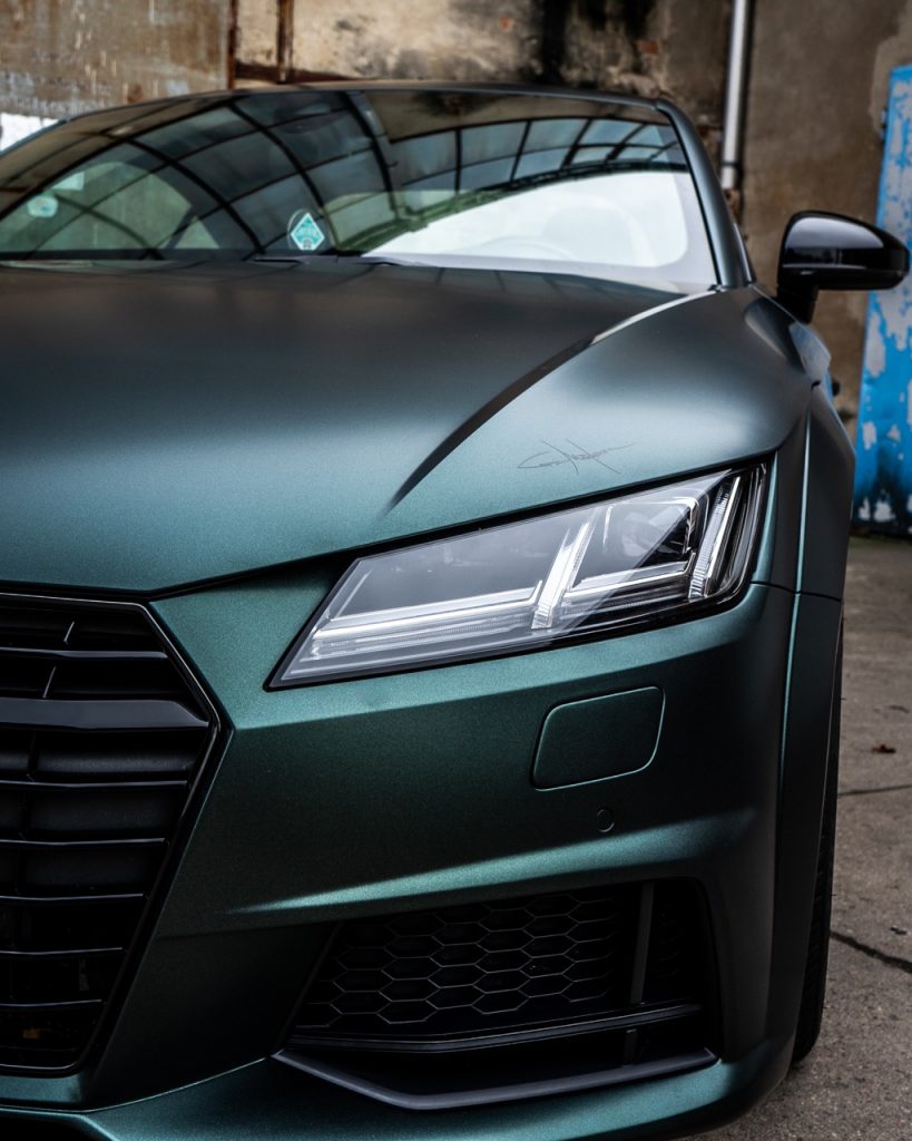 Audi mit Folierung Matt Smaragd