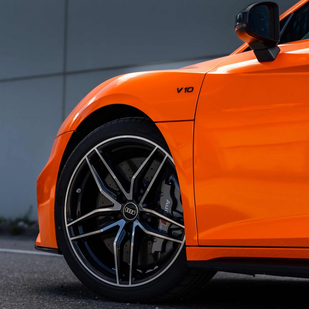 Audi R8 V10 in der PWF Exclusive Line Punisher Orange