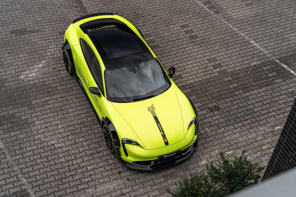 Porsche in der Farbe Matt Lizard Lime