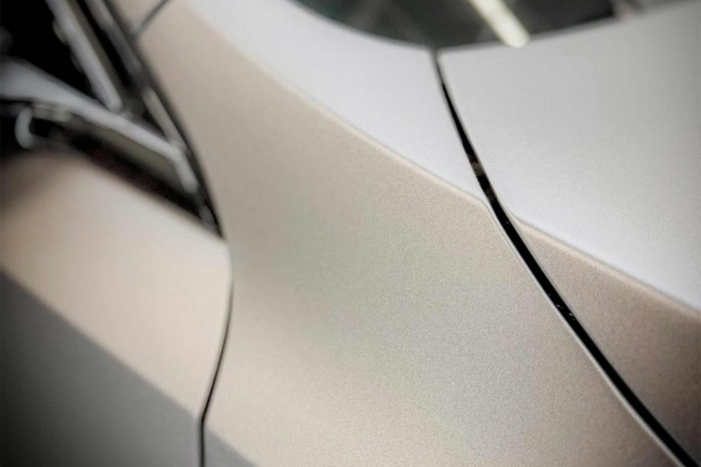 BMW foliert mit Satin Deep Graphite